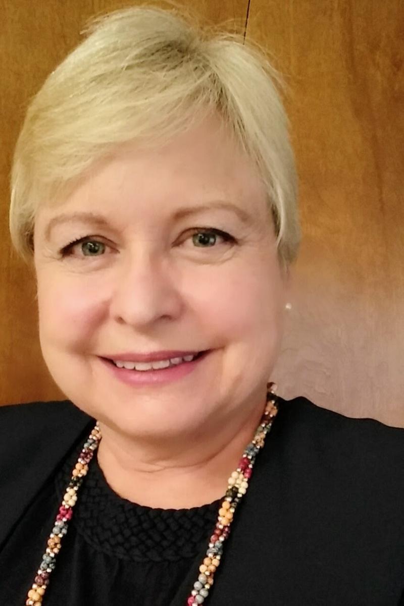 Dr Annelise Spees MD